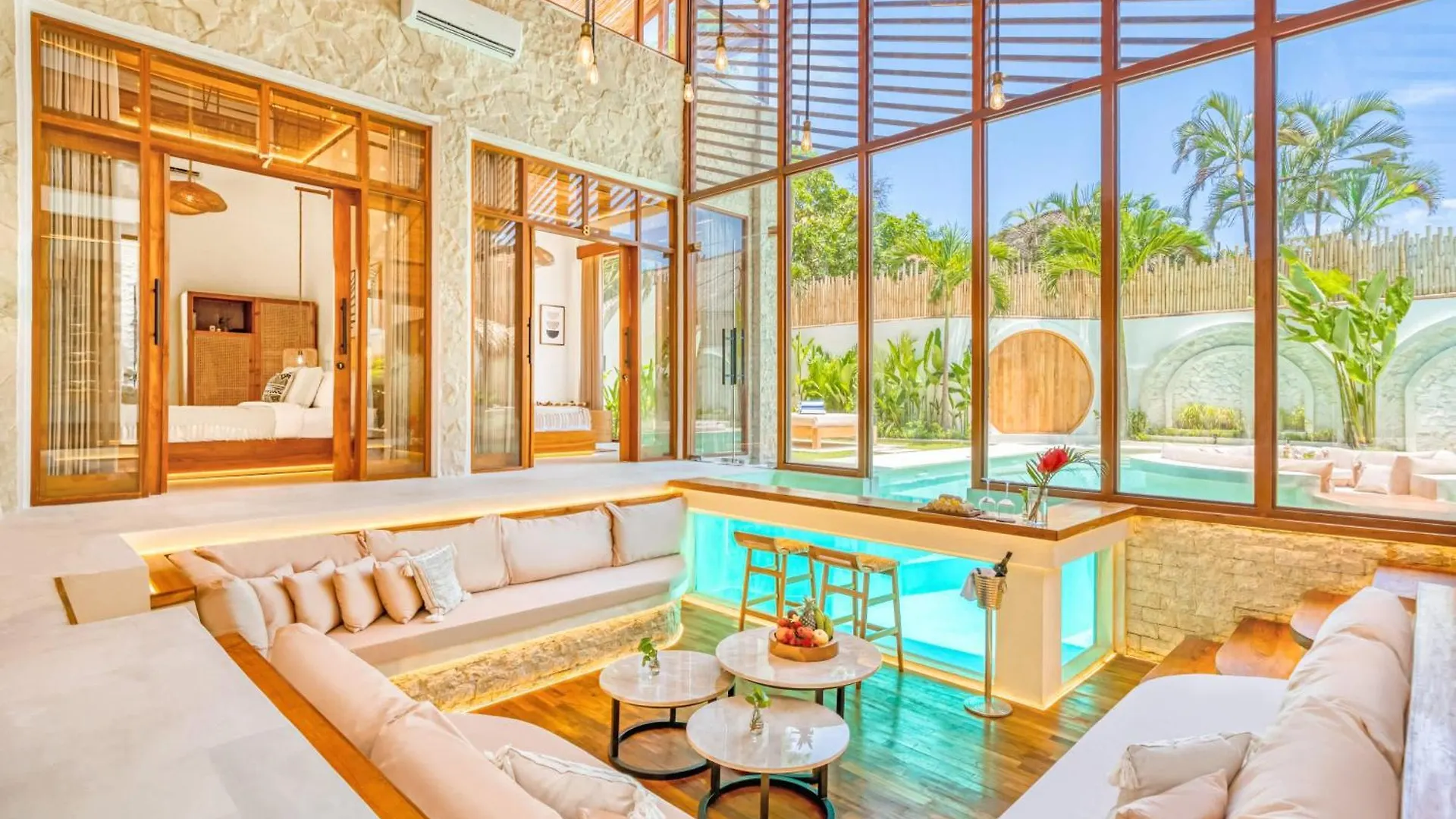 Villa Orlando - Brand New 9Br Jacuzzi Cinema Seminyak  Seminyak (Bali)