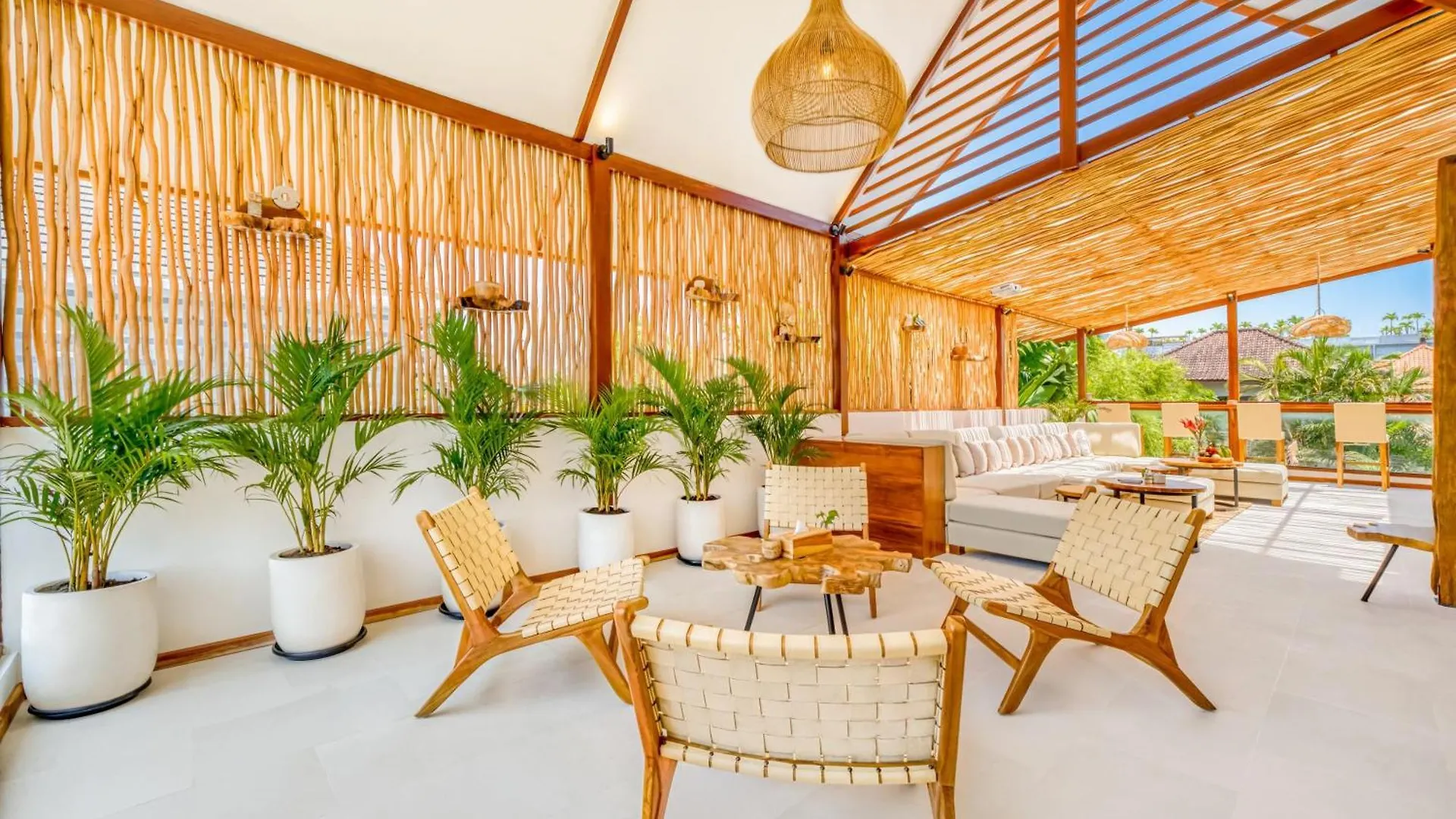 Villa Orlando - Brand New 9Br Jacuzzi Cinema Seminyak